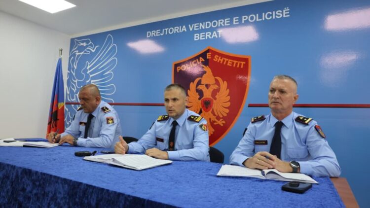 Hita mbledh drejtuesit e Policisë në 3 qarqe/ Fokusi te parandalimi i ngjarjeve kriminale dhe siguria në shkolla
