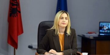 Ina Zhupa: I vetmi akt që i shërben sigurisë kombëtare është dorëheqja e Ramës!
