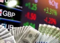 Këmbimi valutor 20 shtator/ Me sa blihen e shiten dollari dhe euro, çfarë ndodh me monedhat e tjera