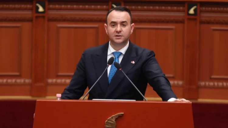 Procesi ndaj ish-krerëve të UÇK-së në Hagë, reagon Balliu: Drejtësia nuk mund të jetë selektive