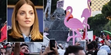 Denoncon Marjana Koçeku: Mbyllen mbi 200 faqe në Instagram, sulme ndaj opozitës dhe mbështetësve të protestës