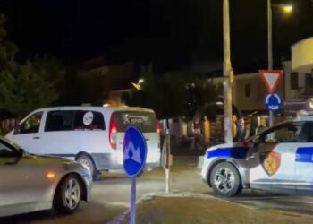 Sherr masiv në Korçë, shoqërohen në polici tre persona