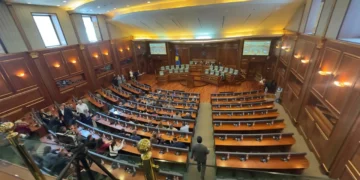 Zgjidhet Qeveria e re e Kosovës, Kurti zyrtarisht në krye të ekzekutivit, ja emrat e kabinetit