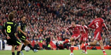 Liverpooli përmbys Atleticon, PSG-ja e nis me goleadë, ja rezultatet e mbrëmjes