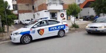 Vdekja e 36-vjeçarit që u hodh nga pallati, arrestohet babai i ish bashkëjetueses së tij!