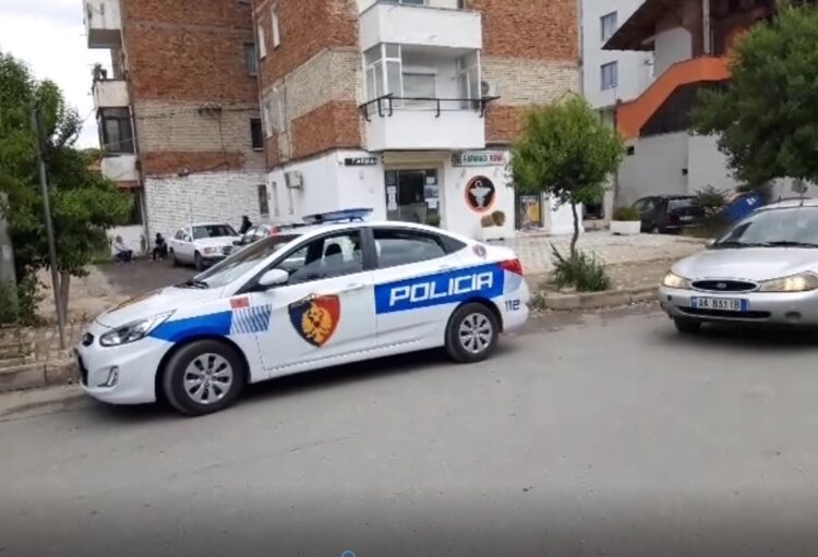 Vdekja e 36-vjeçarit që u hodh nga pallati, arrestohet babai i ish bashkëjetueses së tij!