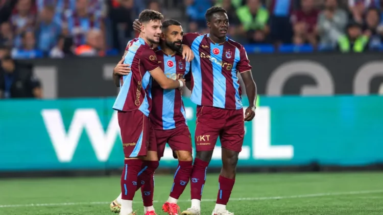 Shtriu rivalët në fushë dhe tundi rrjetën, Trabzonspor e Salah i “heqin kapelen” Ernest Muçit