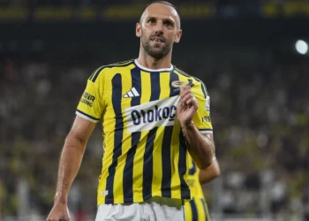 Vedat Muriqi nuk ndalet: Dy gola dhe penallti e fituar për 21 minuta te Fenerbahçe