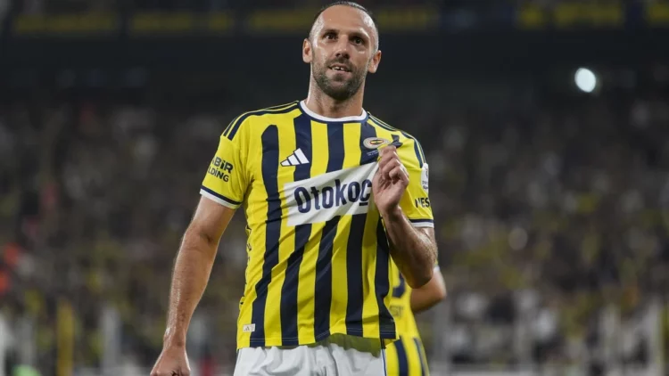 Vedat Muriqi nuk ndalet: Dy gola dhe penallti e fituar për 21 minuta te Fenerbahçe