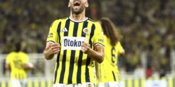 Fenerbahçe-Roma/ Vedat Muriqi titullar në Champions, lë në stol Lukakun