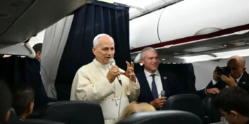 Papa Leoni: Armët vetëm sa ushqejnë tensionet, luftërat nuk kanë më kuptim