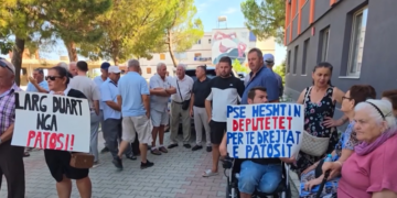 “Territorialja”/ Banorët e Patosit letër Kuvendit: Kërkojmë ruajtjen e bashkisë si njësi më vete
