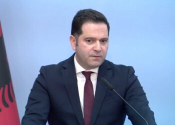Ngërçi me pagat/ Kryetarët e gjykatave ndërmarrin veprimin e radhës, kallëzojnë ministrin e Financave në SPAK