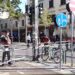 Qytetarët paralajmëruan protestë, policia rrethon Parlamentin dhe vendos gardh metalik