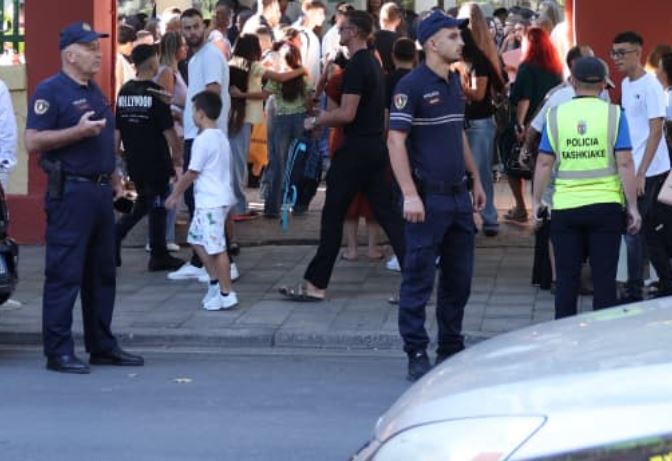 Alarmi për bombë në shkollën “Edith Durham”, reagon zv.kryeministrja Koçiu: Një çmenduri…