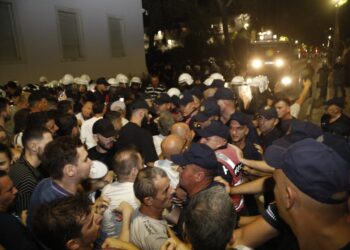 Shtatori nisi me përshkallëzim të protestës! Dje “zunë në çark” Ramën për rreth dy orë në Kryeministri, sot dita e 95-të