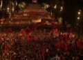 Sot 118 ditë radhazi revoltë popullore/ Mes skandaleve të reja, protestuesit kërkojnë largimin e kryeministrit Rama dhe qeverisë