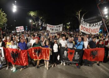 118 ditë revoltë popullore! Protestuesit nuk ndalen deri në largimin e Ramës: Ta shpëtojmë atdheun