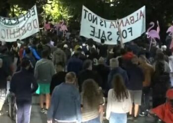 ‘Nesër më shumë’- Mbyllet tubimi në ditën e 116, protestuesit
