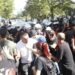 U ndaluan gjatë tensioneve para Parlamentit, lirohen 25 protestuesit dhe procedohen në gjendje të lirë