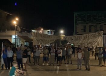 “Nuk duam të bashkohemi me Lushnjën”, Divjaka 40 ditë në protestë
