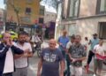 ‘O gjykatës bëj drejtësi, lër Veliajn në qeli! Qytetarët protestojnë para Gjykatës së Lartë