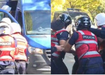 “Arrestoni Ramën”/ Kaos para Kuvendit, protestuesit përplasen me policinë, shoqërohen disa persona