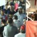 Qytetarja nga protesta: Ndryshimet e Kushtetutës në vitin 2008 na sollën këtu ku jemi, shqiptarët duan ndryshim
