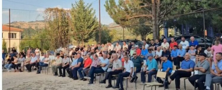 “Territorialja”/ Prrenjasi shprehet kundër bashkimit me Librazhdin, banorët: Të respektohet vullneti i qytetarëve