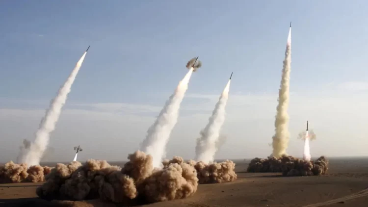 Irani i përgjigjet SHBA pas sulmit me 4 viktima, godet bazat amerikane në Bahrein, Jordani dhe Irak