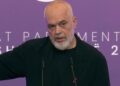 Pasi vetë i ka mbyllur veshët për shqetësimet e qytetarëve, Rama u ‘kthehet’ të tijve: Dëgjoni hallet e njerezve