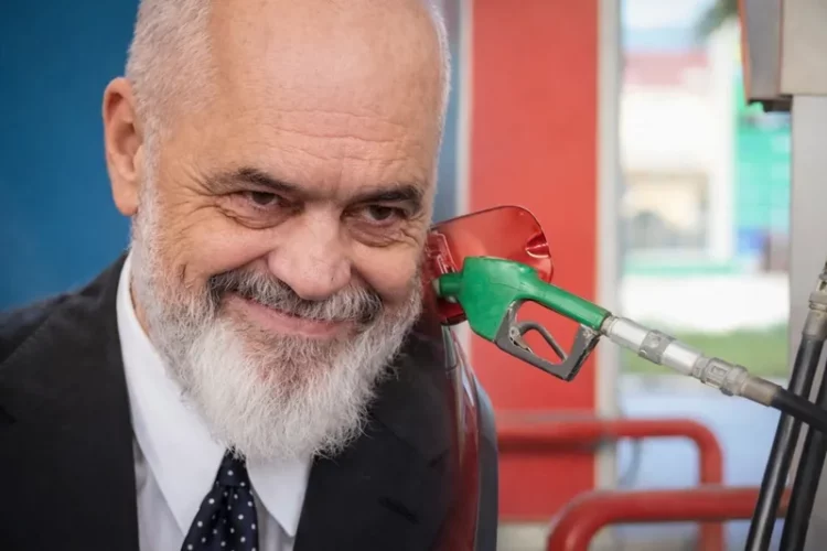 Nafta në Shqipëri kushton 2.6 herë më shumë se mesatarja e Europës, krahasuar me të ardhurat