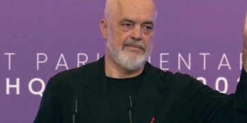 Rama “kërcënon” deputetët: Ndërhyrjet me telefon për punësime do të konsiderohen vepër penale
