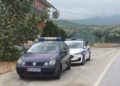 Aksident në Rrugën e Arbrit/ Përplasen dy automjete, raportohet për dy të plagosur