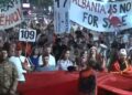 Qytetarët marshojnë drejt bustit të Adem Jasharit në mbështetje të ish-krerëve të UÇK-së: Liria ka emër