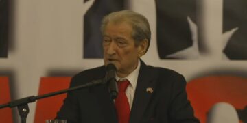 “Narkoshteti po shpopullon Shqipërinë!”- Berisha nga New Jersey: Rama bllokoi drejtësinë me 83 mandatet e krimit, mbrojti ‘Lubi Ballukun’