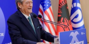 Berisha pas vizitës në SHBA: Kërkova mbështetjen e administratës amerikane për rrëzimin e diktaturës së krimit dhe drogës