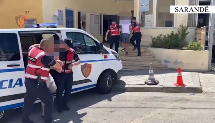 Plagosën me thika dy vëllezër në Sarandë, arrestohen në flagrancë 3 të rinjtë