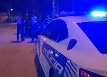 Familja ishte në dasmë, hajdutët vjedhin banesën në Sarandë/ Zhduken 15 milionë lekë dhe bizhuteri