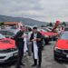 Me flamuj dhe simbole kombëtare/ Diaspora shqiptare udhëton prej tre ditësh nga Anglia dhe Europa drejt Tiranës për protestën
