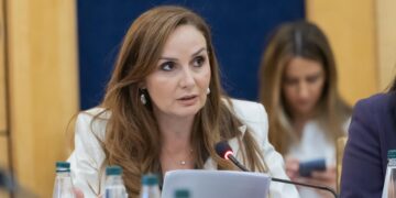 Tabaku ngre alarmin në Komitetin Shqipëri-BE: S’ka transparencë, Parlamenti mbron interesat e një grupi njerëzish