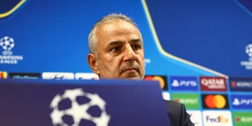 Trajneri i Fenerbahçes jep papritur dorëheqjen pas barazimit me Romën në Champions League
