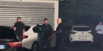 Detaje nga shpërthimi në Shkodër: Tritoli iu vendos banesës së një mësuesi