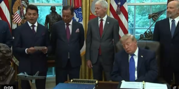 Video virale e Trump duke dremitur, reagon Shtëpia e Bardhë: Kush thotë se po fle, gënjen!