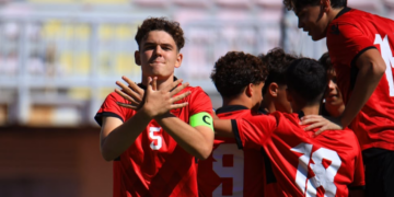 Kombëtarja U-17/ Spektakël në ‘Loro Boriçi’, kuqezinjtë mposhtin 5-1 Malin e Zi