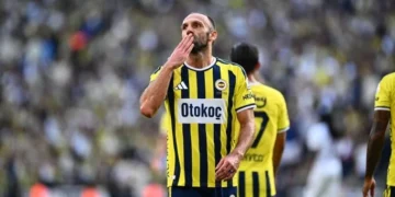 Fenerbache shpartallon 8-0 kundërshtarin, “çmendet” Vedat Muriqi me 4 gola