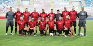 Kupa e Miqësisë/ Zhvillohet turneu i veteranëve në “Loro Boriçi”, marrin pjesë Kombëtarja, Vllaznia, Flamurtari dhe Michigan
