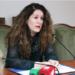 Vlora Hyseni ndodhet jashtë vendit, a do arrestohet nëse nuk kthehet në Shqipëri drejtoresha e SHISH-it?