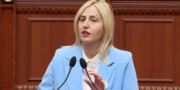‘Mjaft me thika pas shpine Kosovës’, Zhupa: po silleni me shqiptarët njësoj si pushtuesi serb