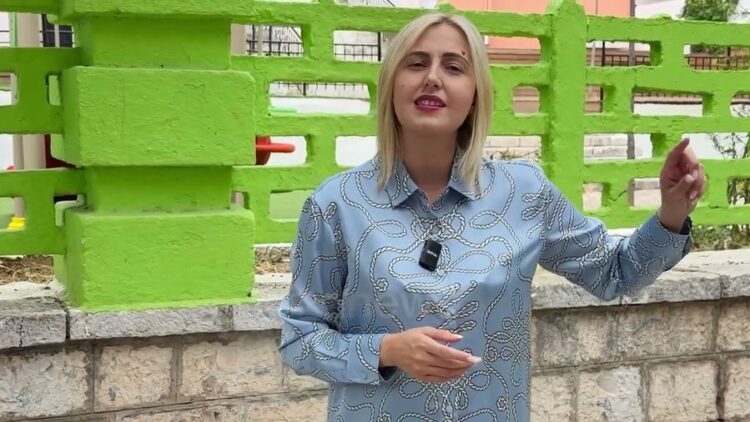“Nuk janë sardele!”, Zhupa denoncon kushtet skandaloze në kopshtet dhe çerdhet e Sarandës: 70 fëmijë në një klasë